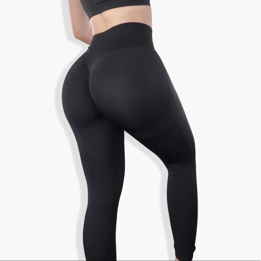 Band Built Body Contour Scrunch Leggings (Butt Lift)